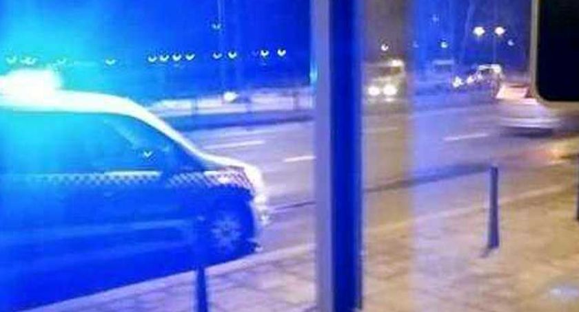 Wiata przystankowa i dystans społeczny