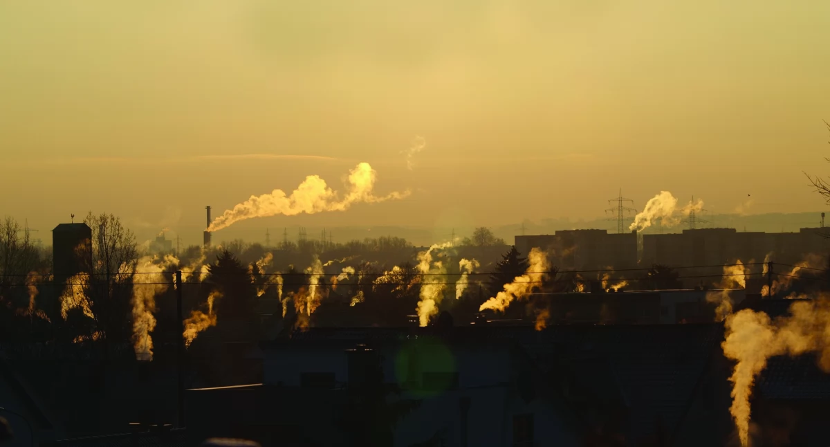 Zdrowie, Mazowsze przyspiesza walkę smogiem - zdjęcie, fotografia