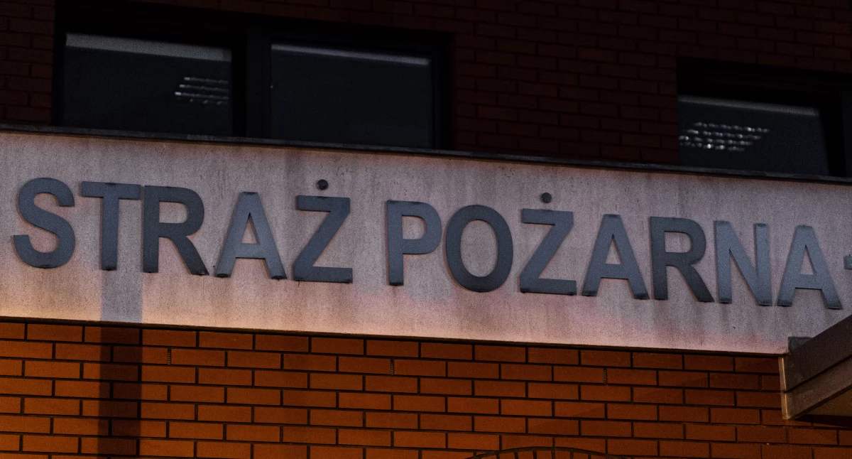 Bezpieczeństwo, Czwarty pożar kamienicy Wileńskiej Konflikt własnościowy blokuje zabezpieczenie budynku - zdjęcie, fotografia