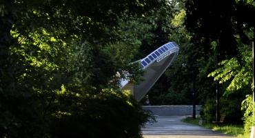 UFO rozbiło się w Parku Praskim
