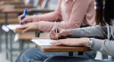 Jak Poradzić Sobie ze Stresem Przed Maturą? Praktyczne Wskazówki dla Maturzystów z Pragi-Północ