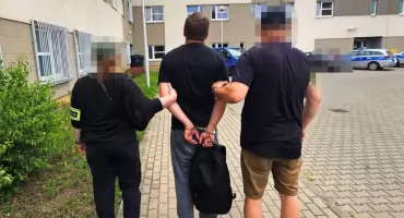 Zatrzymanie dilera przy ul. Brzeskiej. Na nim się nie skończyło 